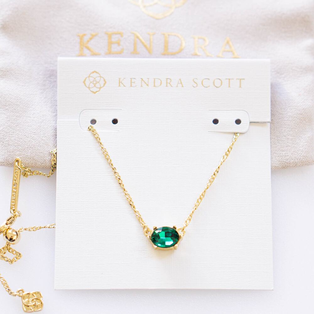 Kendra Scott Cailin Gold Pendant Necklace in Green Crystal